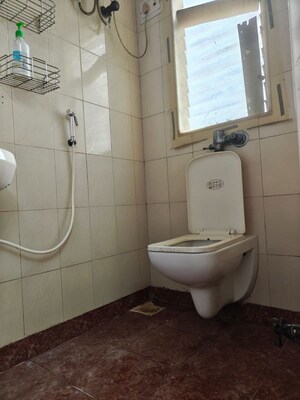 Bathroom in 2 BHK Apartment at Jogeshwari West – for Rent