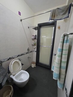 2 BHK Apartment For Sale in Raheja Interface Heights