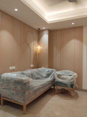 Bedroom in 4 BHK Builder Floor at Ansal Sushant Lok I, Sector 43 – for Sale