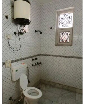 Bathroom in 2 BHK Builder Floor at RWA Apartments, Sector 31 – for Rent