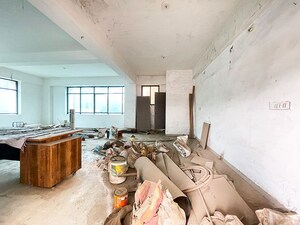 Team Area in  Shop at Hanspura – for Sale