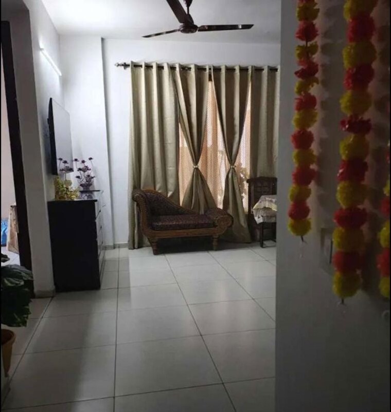 Living Room, motiaz-royal-citi 3 Bedroom 1910 Sq.Ft. Apartment In Ambala Highway Zirakpur 10694386