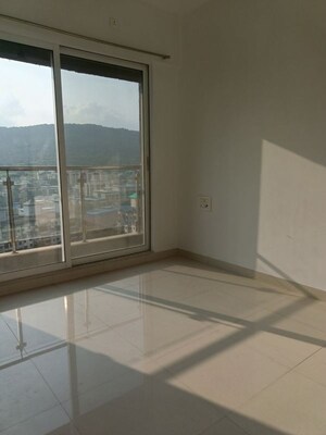Room in 2 BHK Apartment at Ashar Edge, Pokhran Road No Two – for Rent