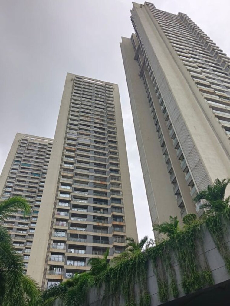 Exterior View, rustomjee-elanza 2 Bedroom 1100 Sq.Ft. Apartment In Malad West Mumbai 10694432