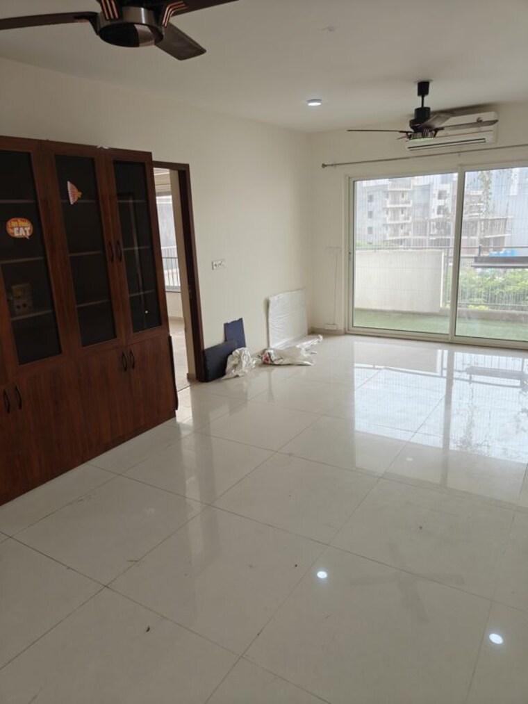 Living Room, shapoorji-pallonji-joyville-gurgaon 3 Bedroom 1852 Sq.Ft. Apartment In Sector 102 Gurgaon 10689536