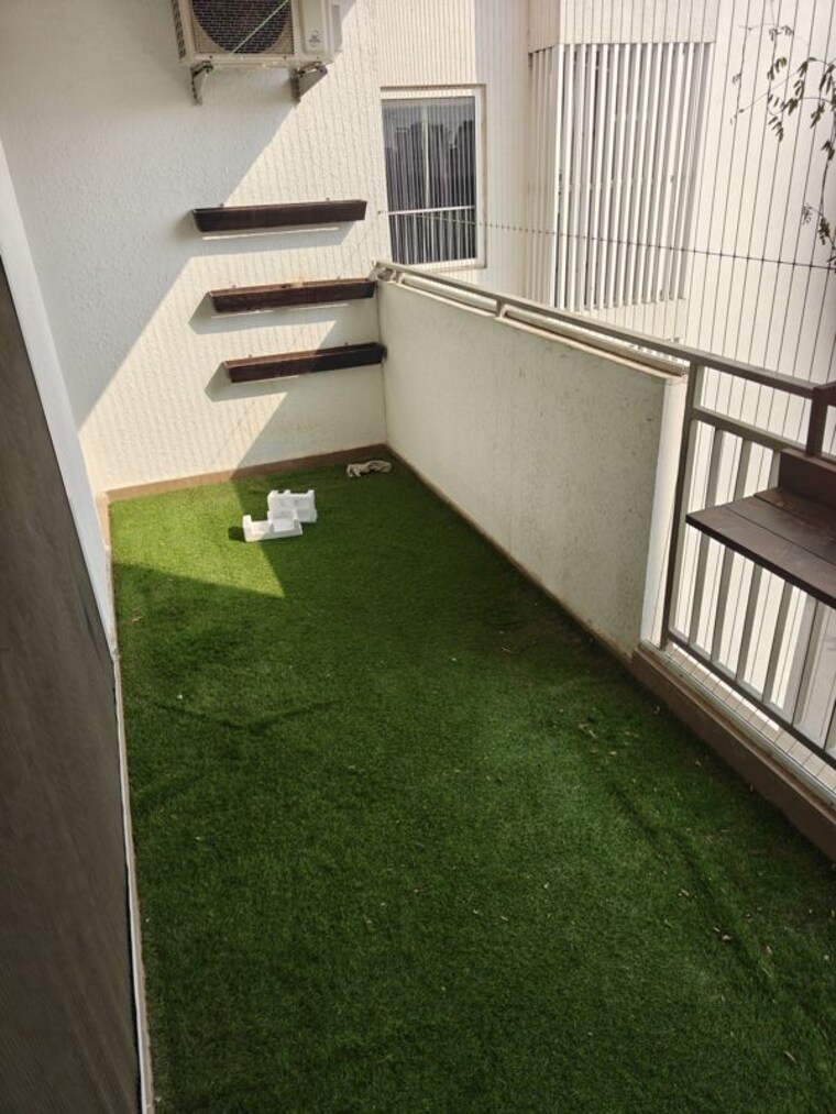 Balcony, shapoorji-pallonji-joyville-gurgaon 3 Bedroom 1852 Sq.Ft. Apartment In Sector 102 Gurgaon 10689536