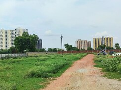 Plot For Sale in Sector 78