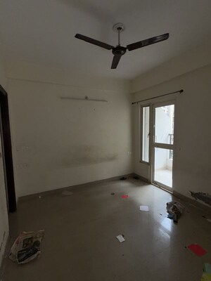 Furnished Amenities in 2 BHK Apartment at SCC Sapphire, Raj Nagar Extension – for Rent
