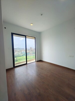 Room in 2 BHK Apartment at Risland The Icon, Dhokali – for Sale