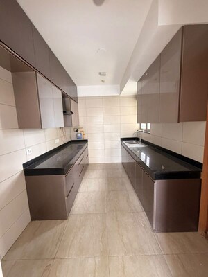 Kitchen in 4 BHK Apartment at DLF The Icon, Dlf Phase V – for Rent