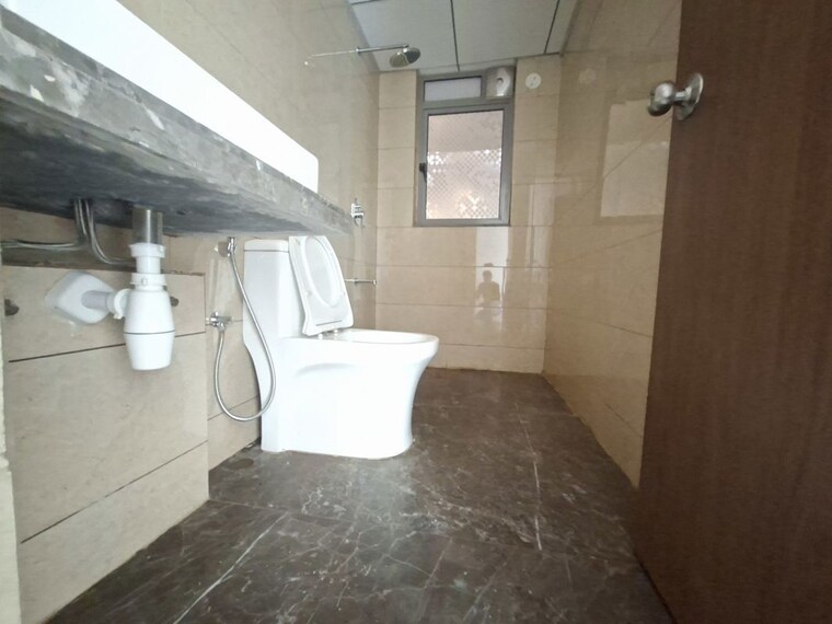 Attached Bathroom, kalpataru-immensa-c 2 Bedroom 761 Sq.Ft. Apartment In Kolshet Road Thane 10694514