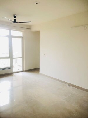 Room in 1 BHK Apartment at Auric City Homes, Sector 82 – for Sale