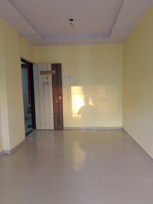 1 BHK Apartment For Rent in Navkar Building, Nalasopara West