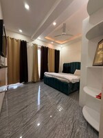 3 BHK 2250 Sq.Ft. Builder Floor in Sector 17