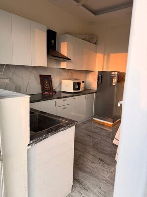 Kitchen in 3 BHK Builder Floor at Sector 17 – for Rent