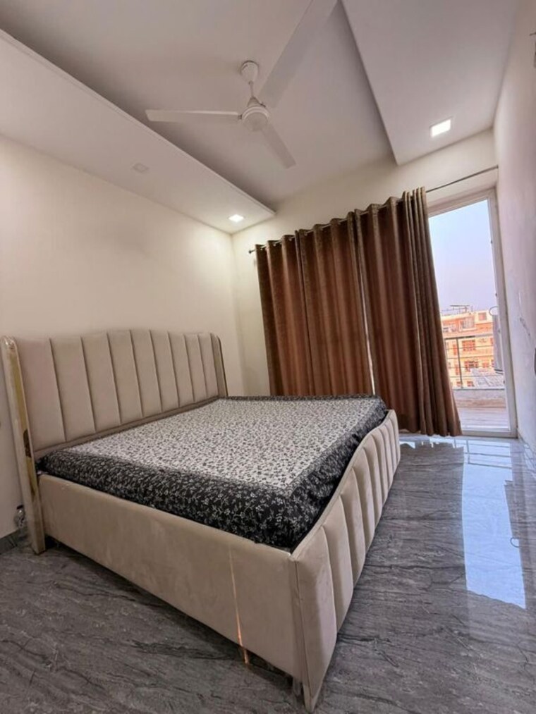 Bedroom, sector 17 3 Bedroom 2250 Sq.Ft. Builder Floor In Sector 17 Panchkula 10694554