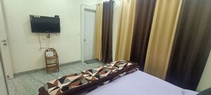 Bedroom in 3 BHK Builder Floor at Sector 17 – for Rent