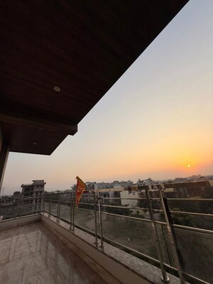 3 BHK Builder Floor – Exterior View View at Sector 17 - for Rent
