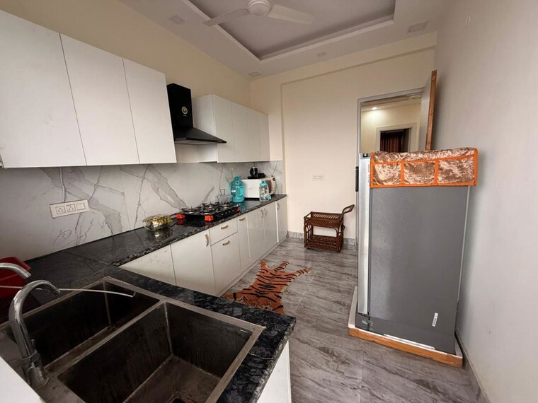 Kitchen, sector 17 3 Bedroom 2250 Sq.Ft. Builder Floor In Sector 17 Panchkula 10694554