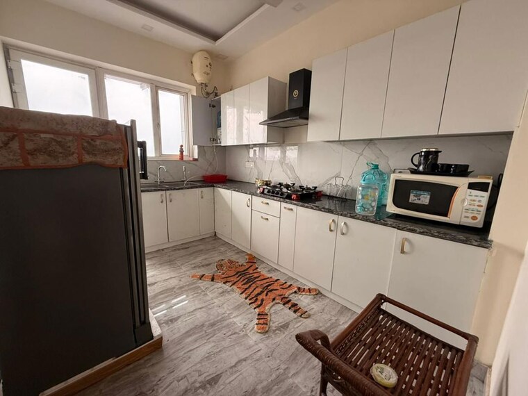 Kitchen, sector 17 3 Bedroom 2250 Sq.Ft. Builder Floor In Sector 17 Panchkula 10694554