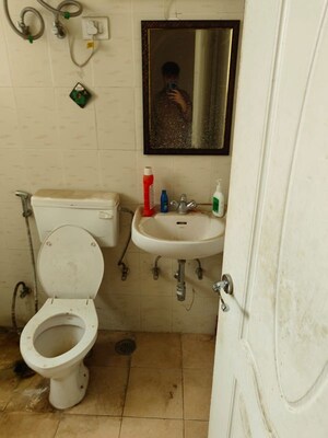 Bathroom in 2 BHK Apartment at Shree Vardhman Mantra, Sector 67 – for Sale
