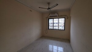 2 BHK Apartment For Rent in Alguj CHS, Vasant Vihar