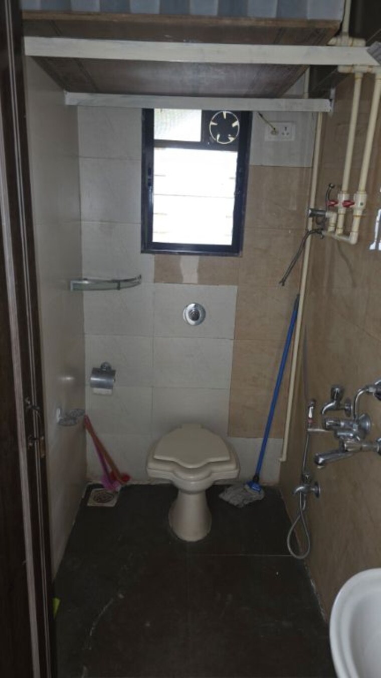 Bathroom, jvm-spaces-srushti-vihar 1.5 Bedroom 485 Sq.Ft. Apartment In Vasant Vihar Thane 9732238