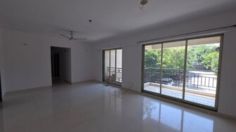 3 BHK +  1076 Sq.Ft. Apartment in Vasant Vihar Complex