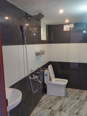 Kitchen in 4 BHK Independent House at Kuttanellur – for Sale