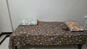 Bedroom in  Pg at Bangur Nagar – for Rent