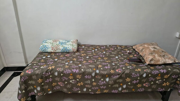Bedroom, bangur nagar Pg For Boys & Girls In Bangur Nagar 10694665
