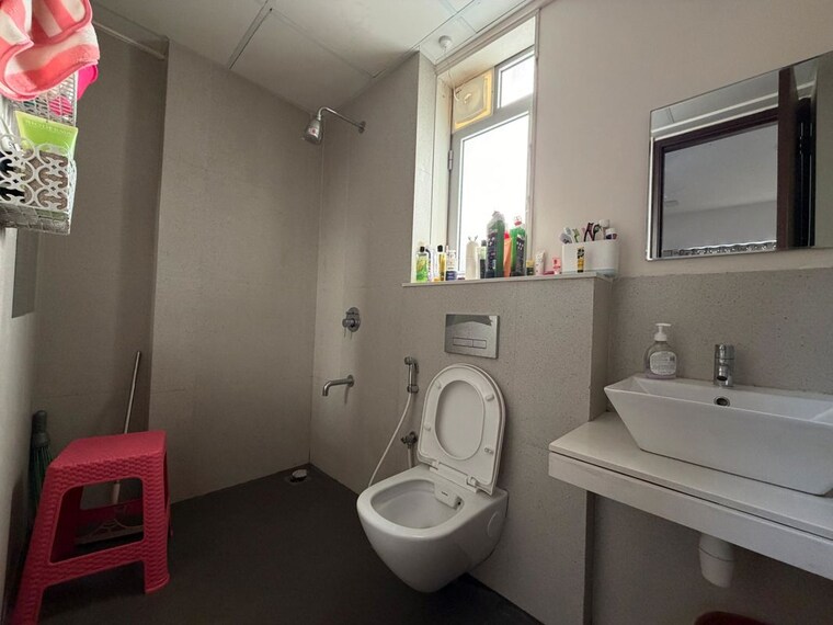 Bathroom, piramal-vaikunth 2 Bedroom 708 Sq.Ft. Apartment In Balkum Pada Thane 10694695
