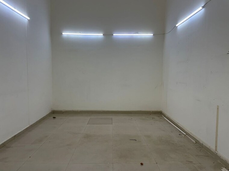 Team Area, rustomjee-eaze-zone-mall Commercial Office Space 227 Sq.Ft. In Malad West Mumbai 10694699