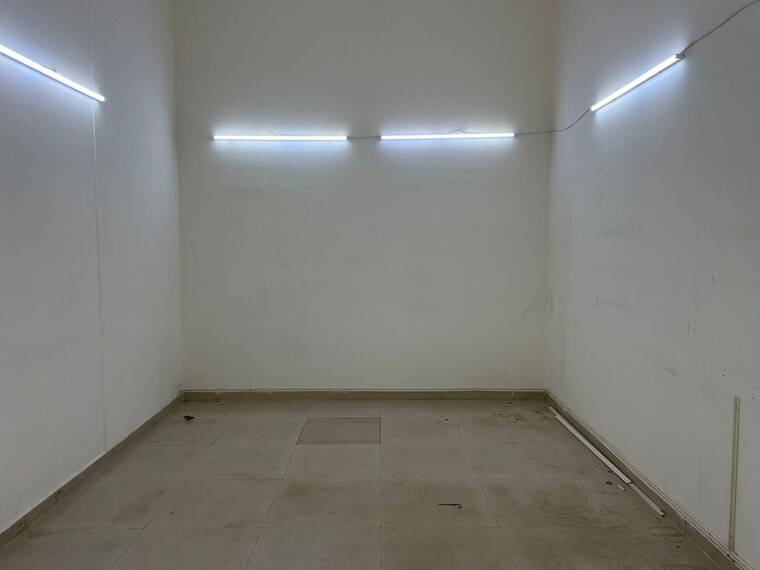 Team Area, rustomjee-eaze-zone-mall Commercial Office Space 227 Sq.Ft. In Malad West Mumbai 10694699
