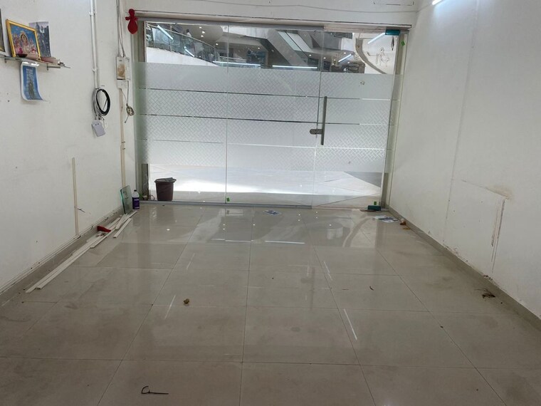 Team Area, rustomjee-eaze-zone-mall Commercial Office Space 227 Sq.Ft. In Malad West Mumbai 10694699