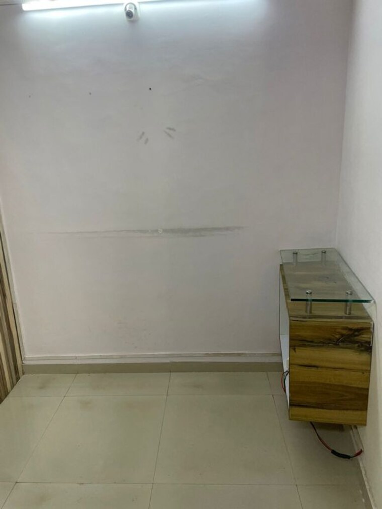 undefined, rustomjee-eaze-zone-mall Commercial Office Space 147 Sq.Ft. In Malad West Mumbai 10694707