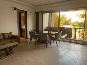 3 BHK Apartment For Rent in Byculla