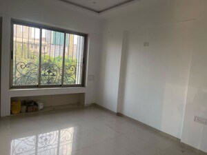 Room in 3 BHK Apartment at Byculla – for Rent
