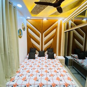 Bedroom in 2 BHK Builder Floor at Uttam Nagar – for Sale