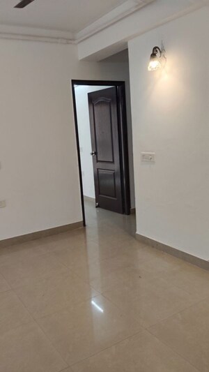 Room in 2 BHK Apartment at Wave Dream Homes, Wave City – for Sale