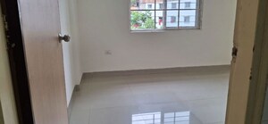 Room in 1 BHK Apartment at Amanora Desire Tower, Magarpatta Road – for Rent