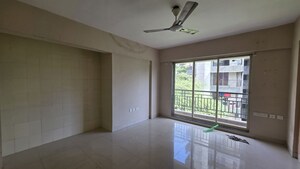 Room in 3 BHK Apartment at Tulsidham Complex, Kapur Bawdi – for Rent