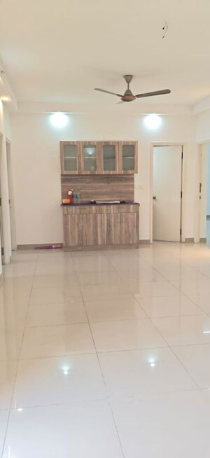 Bathroom in 2.5 BHK Apartment at Mantri Webcity, Hennur Road – for Rent