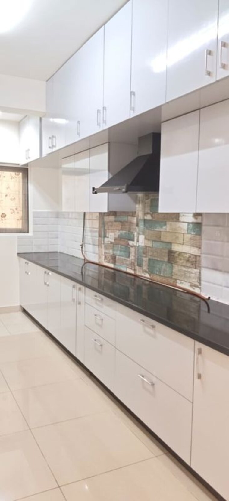 Kitchen, mantri-webcity 2.5 Bedroom 1400 Sq.Ft. Apartment In Hennur Road Bangalore 10694767