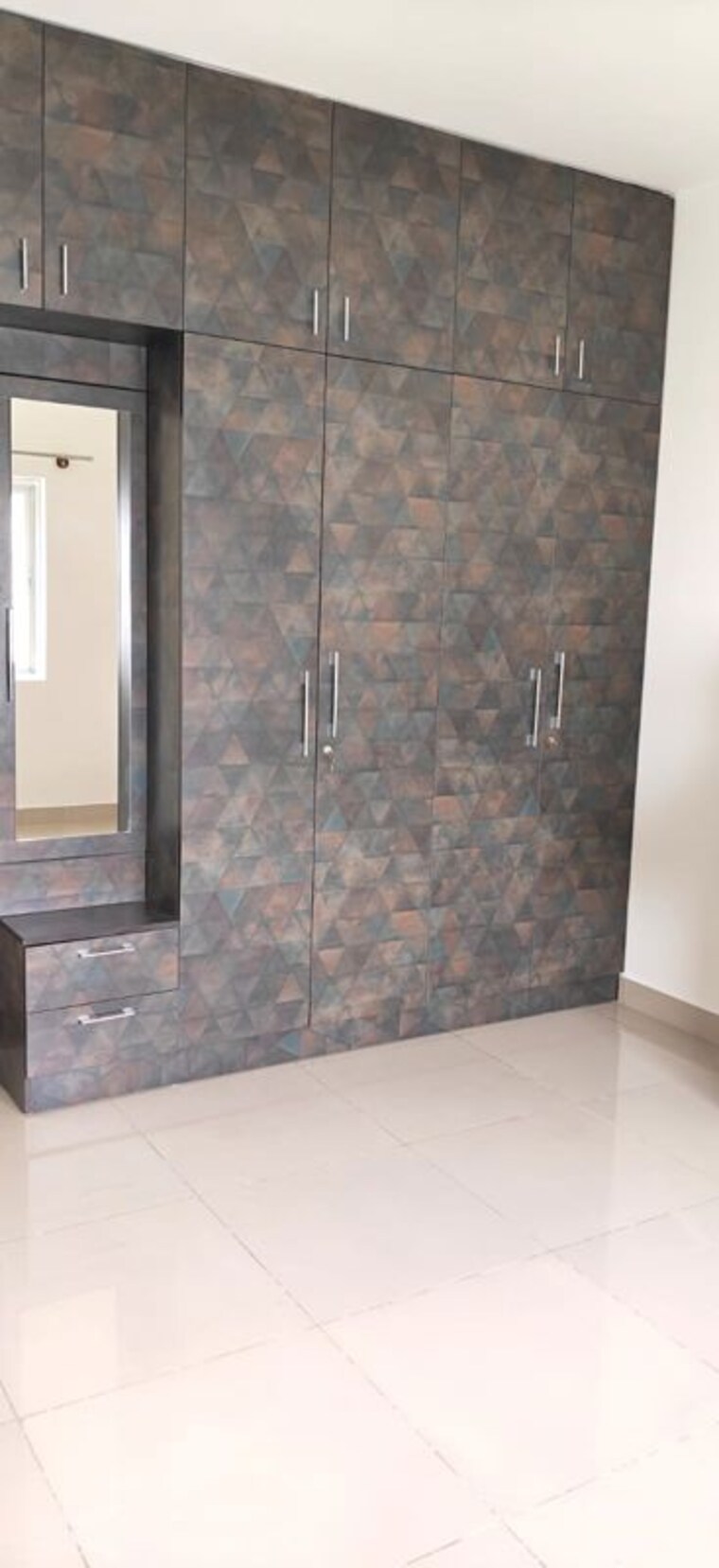 Room, mantri-webcity 2.5 Bedroom 1400 Sq.Ft. Apartment In Hennur Road Bangalore 10694767