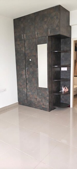 Bathroom in 2.5 BHK Apartment at Mantri Webcity, Hennur Road – for Rent