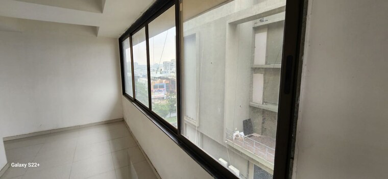 Balcony, science city Commercial Office Space 1175 Sq.Ft. In Science City Ahmedabad 10694774