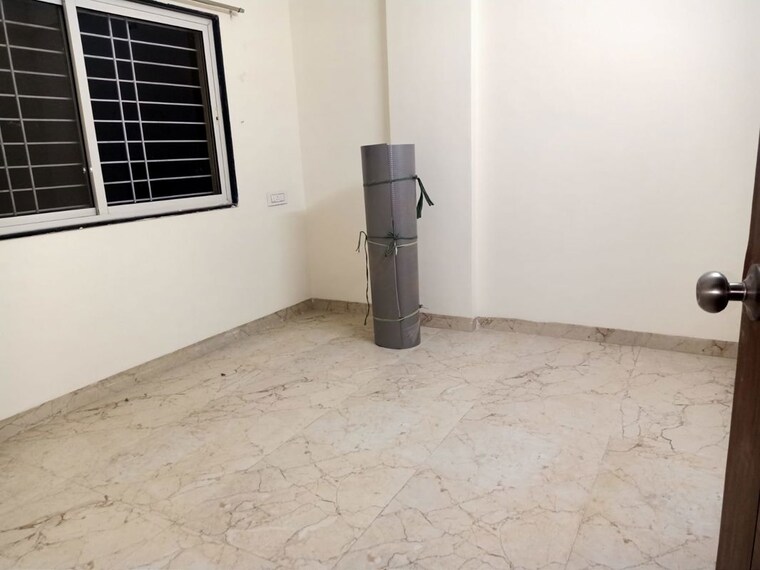 Room, tingre nagar 2.5 Bedroom 800 Sq.Ft. Apartment In Tingre Nagar Pune 10694784