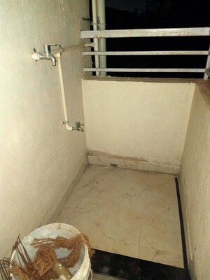 Bathroom in 2.5 BHK Apartment at Tingre Nagar – for Rent