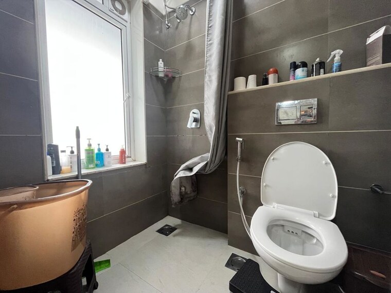Bathroom, rustomjee-erika 2 Bedroom 620 Sq.Ft. Apartment In Bandra East Mumbai 10694789